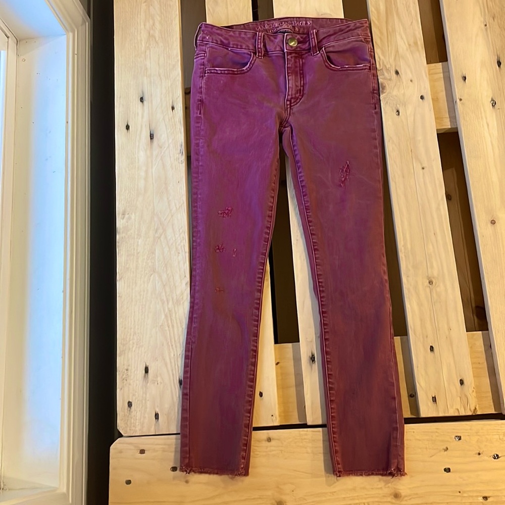 Red American eagle jeans